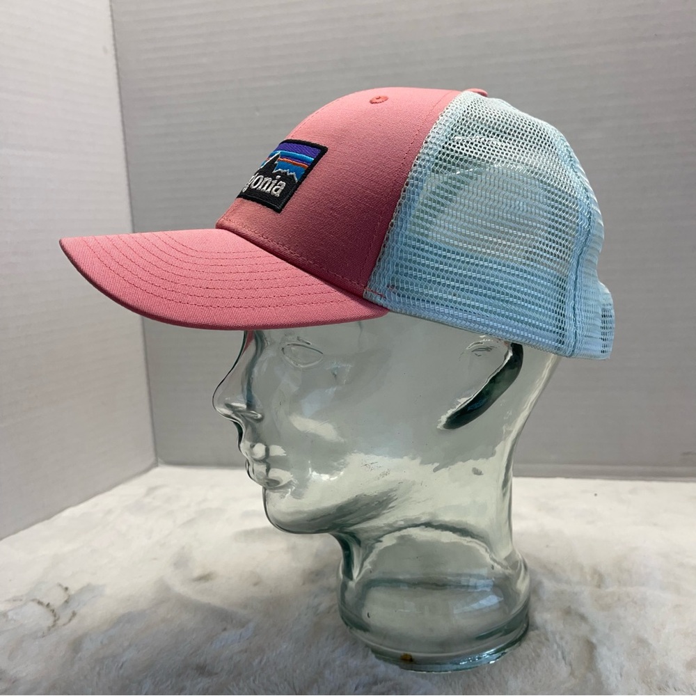 Patagonia Coral and Light Gray Cap - Picture 9 of 10